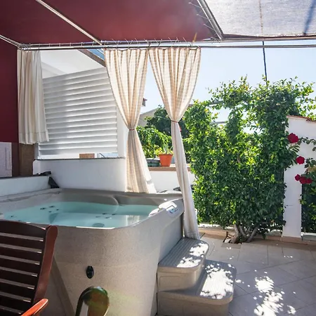 By The Sea Arbanija - Ciovo - 13576 Appartement Trogir