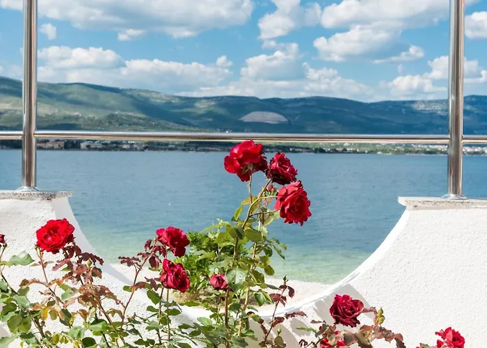 Apartament By The Sea Arbanija, Ciovo - 13576